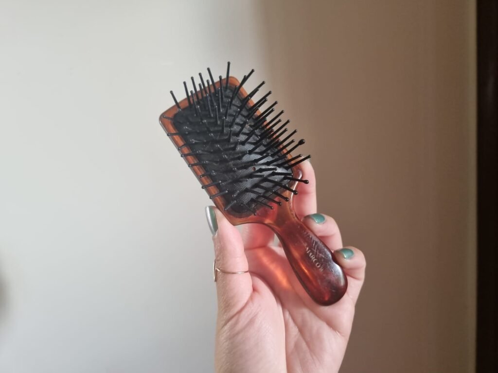 Escova de cabelo mini para bolsa marco boni